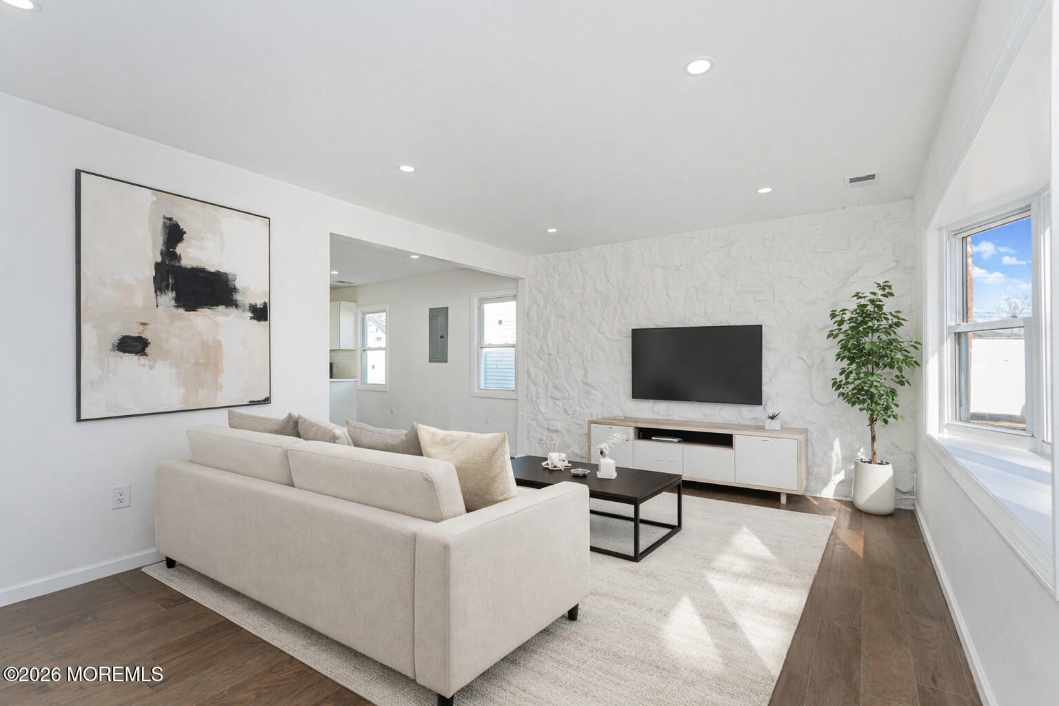 144 Monmouth Road Oakhurst, NJ 07755 - Photo 5 of 18 5