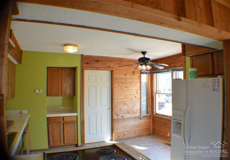 Dining area in kitchen