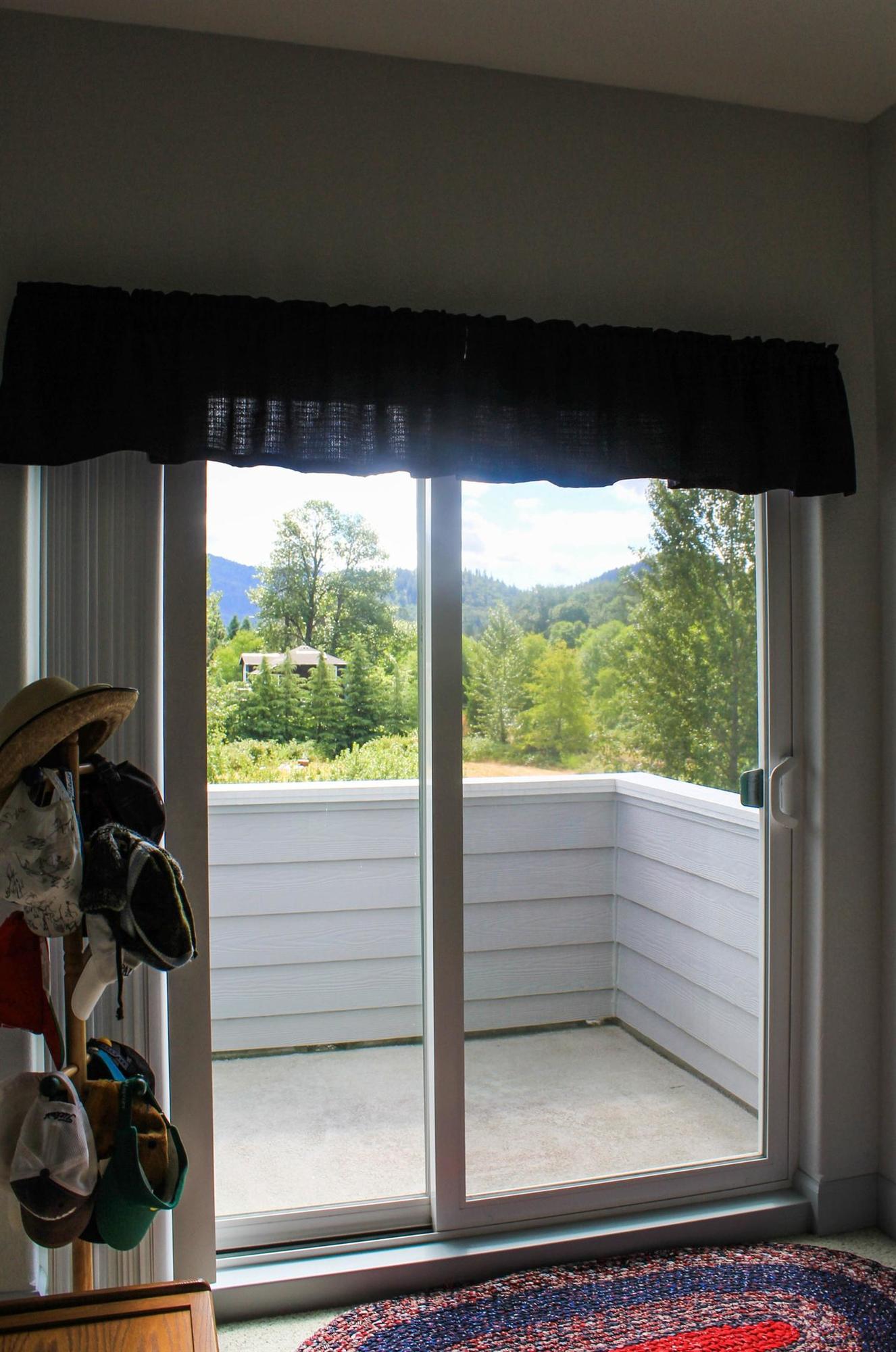 8450 New Hope Road Grants Pass, OR 97527 - Photo 30 of 35 Additional Photo