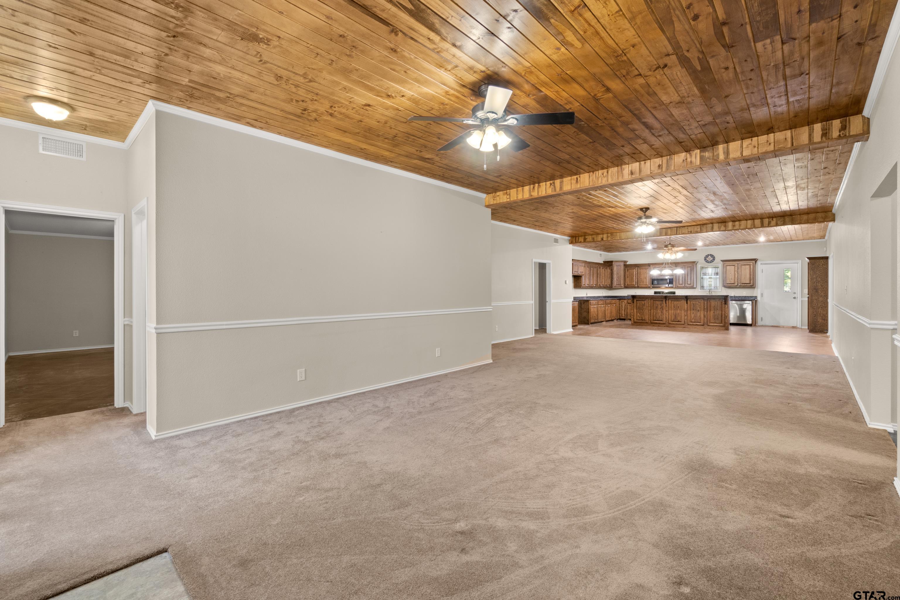 672 County Road 4960 Pittsburg, TX 75686 - Photo 12 of 26 a view of a garage