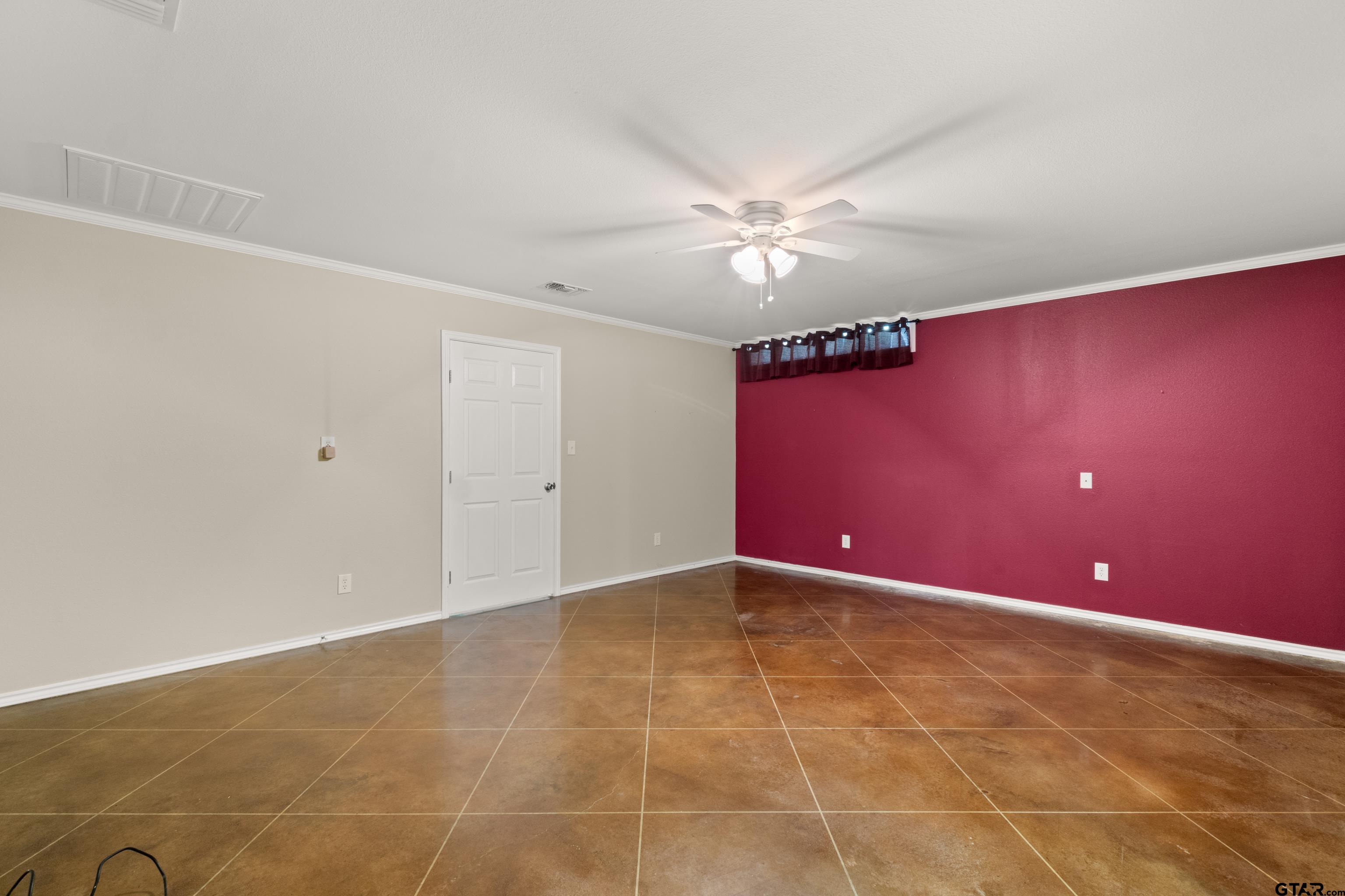 672 County Road 4960 Pittsburg, TX 75686 - Photo 16 of 26 a view of an empty room