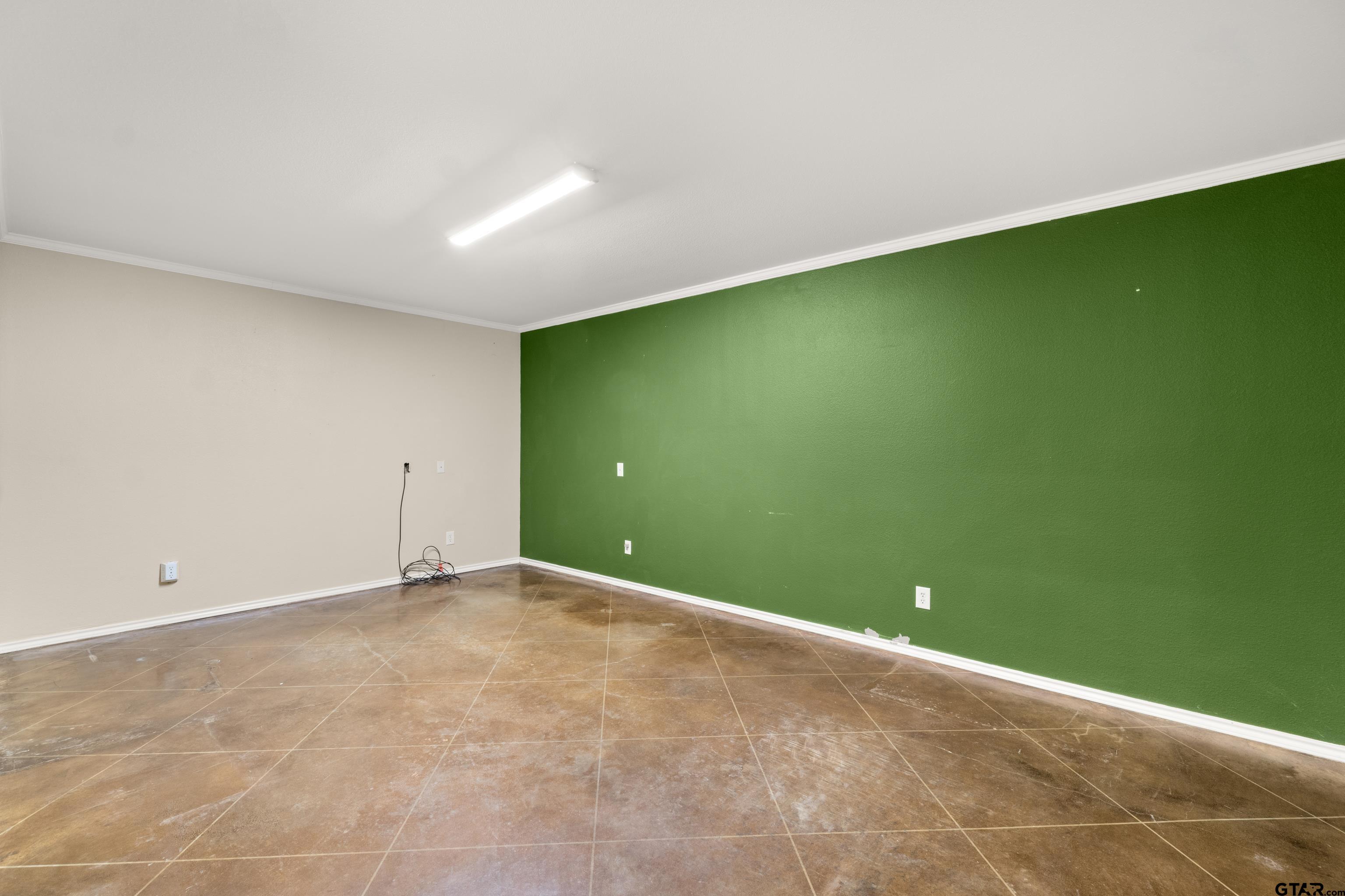 672 County Road 4960 Pittsburg, TX 75686 - Photo 22 of 26 a view of an empty room