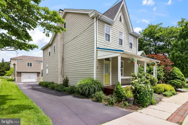 $450,000 | 50 East Main Street, Elverson, PA 19520