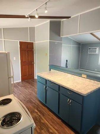 $1,100 | 255 6th Avenue Northeast, Unit 2, Hutchinson, MN 55350