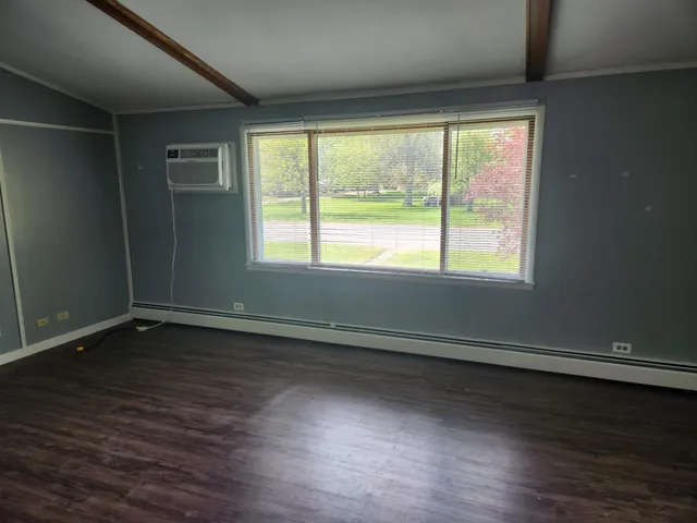 $1,100 | 255 6th Avenue Northeast, Unit 2, Hutchinson, MN 55350