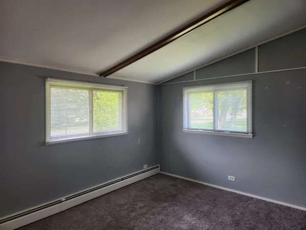 $1,100 | 255 6th Avenue Northeast, Unit 2, Hutchinson, MN 55350