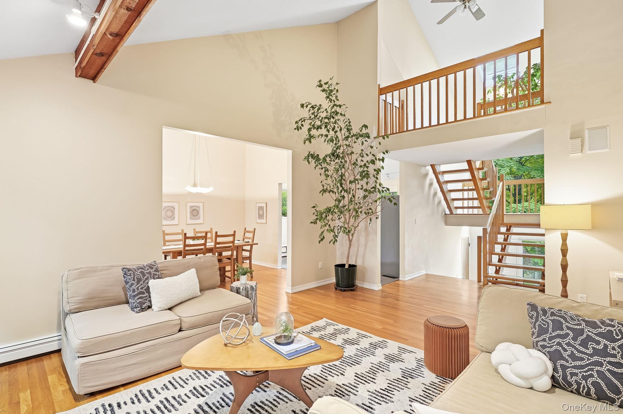 43 Powder Horn Road Cortlandt Manor, NY 10567 - Photo 8 of 35