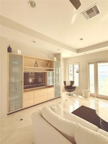 $19,750,000 | 865 Longboat Club Road, Longboat Key, FL 34228