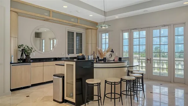 $19,725,000 | 865 Longboat Club Road, Longboat Key, FL 34228