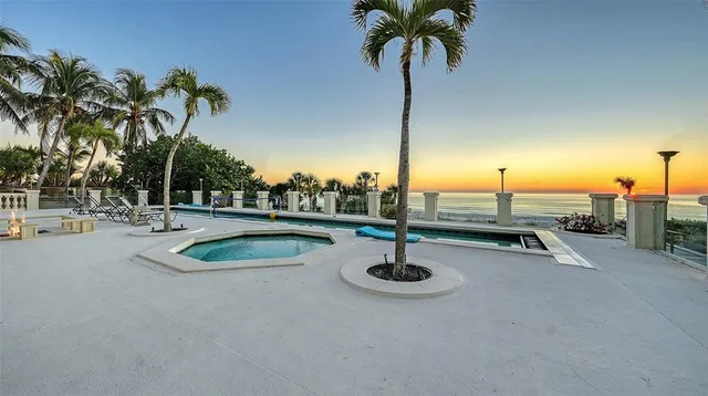$19,725,000 | 865 Longboat Club Road, Longboat Key, FL 34228