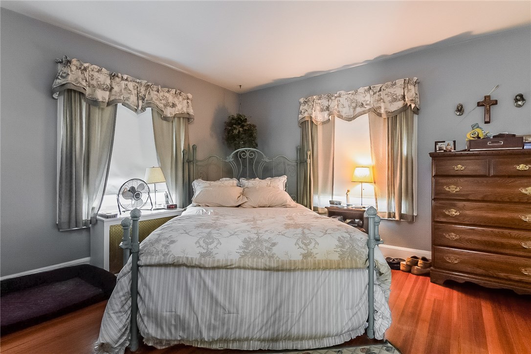 111 Beach Street Westerly, RI 02891 - Photo 12 of 25 Gallery Image 12