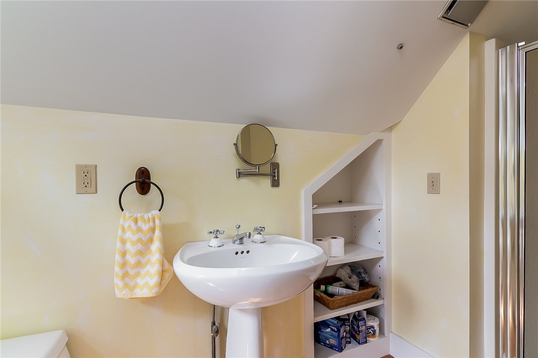 111 Beach Street Westerly, RI 02891 - Photo 17 of 25 Gallery Image 17