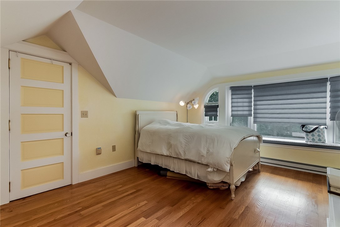 111 Beach Street Westerly, RI 02891 - Photo 10 of 25 Gallery Image 10