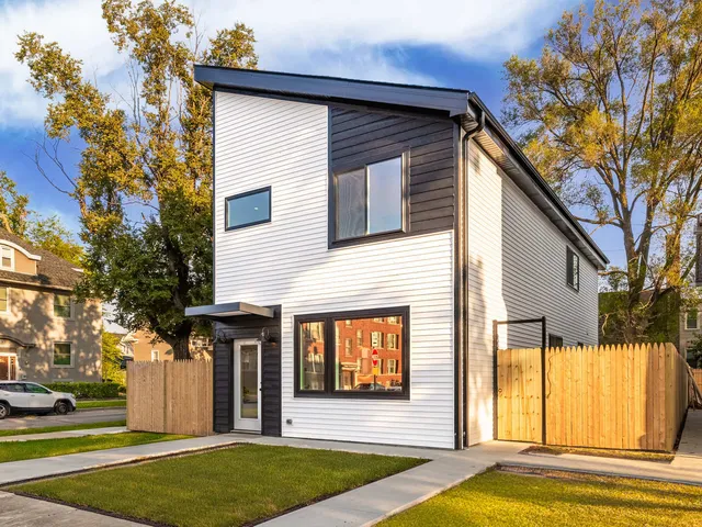 $476,999 | 5901 West Erie Street, Chicago, IL 60644