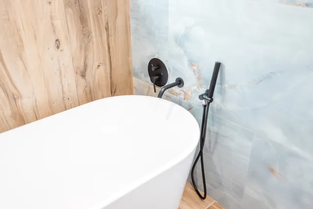 $476,999 | 5901 West Erie Street, Chicago, IL 60644