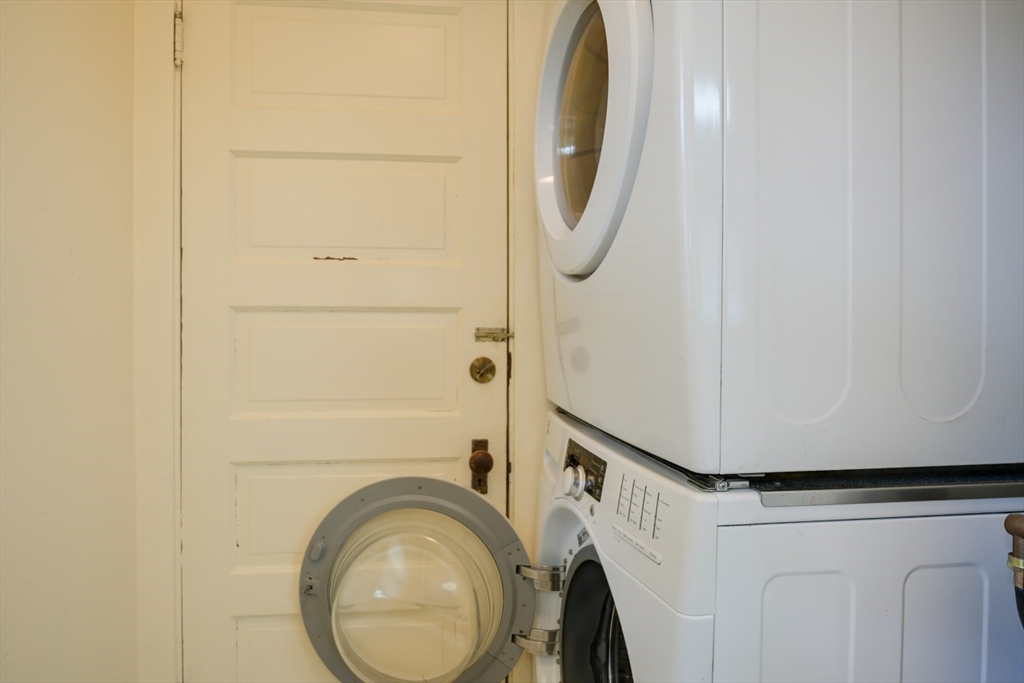182 Larch Road Cambridge, MA 02138 - Photo 18 of 37 Gallery Image 18