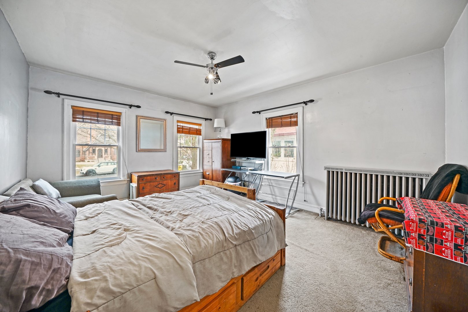 403 Selborne Road Riverside, IL 60546 - Photo 12 of 25