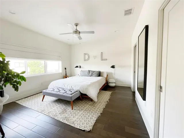 $2,495 | 2101 Montopolis Drive, Unit 9, Austin, TX 78741