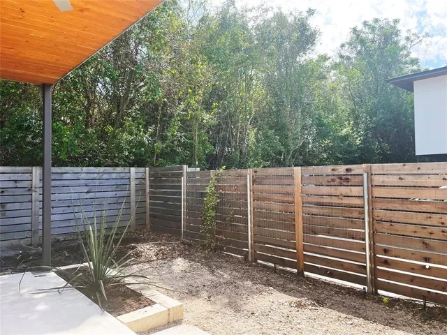 $2,495 | 2101 Montopolis Drive, Unit 9, Austin, TX 78741