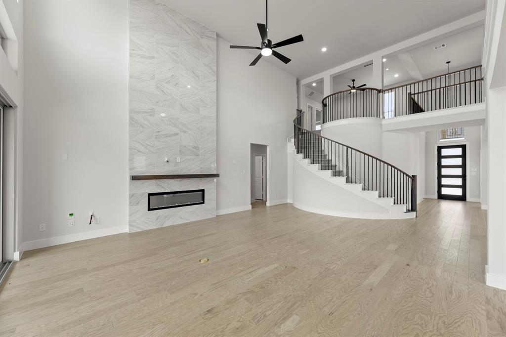 4213 Bellview Way Celina, TX 75009 - Photo 12 of 29 a view of an empty room with a window