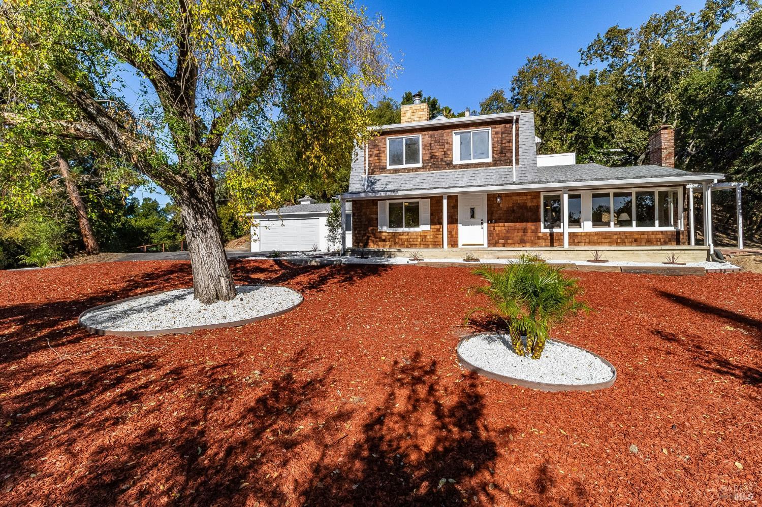 3384 Deer Hill Road Lafayette, CA 94549 - Photo 4 of 79 Gallery Image 4
