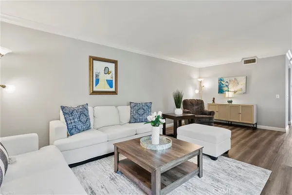 $12,000 | 5 Rockwood, Irvine, CA 92614