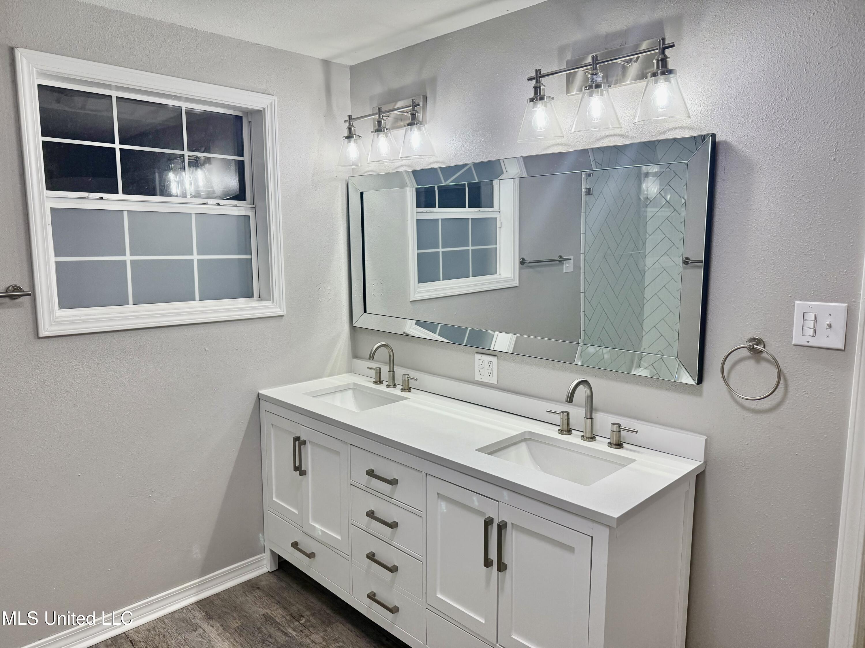 1200 7th Street Long Beach, MS 39560 - Photo 23 of 47 IMG_5071