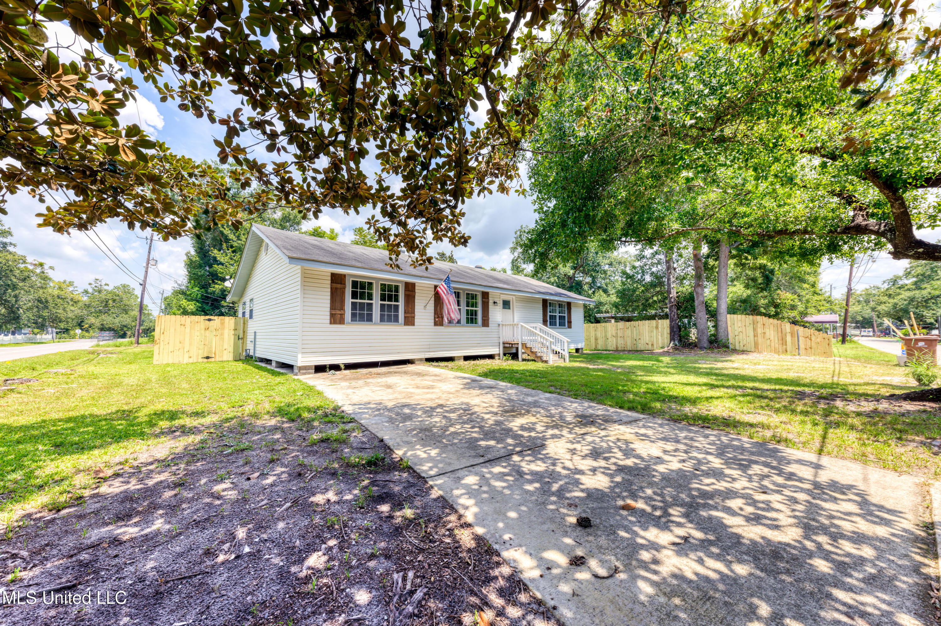 1200 7th Street Long Beach, MS 39560 - Photo 4 of 47 1200 7th St-3
