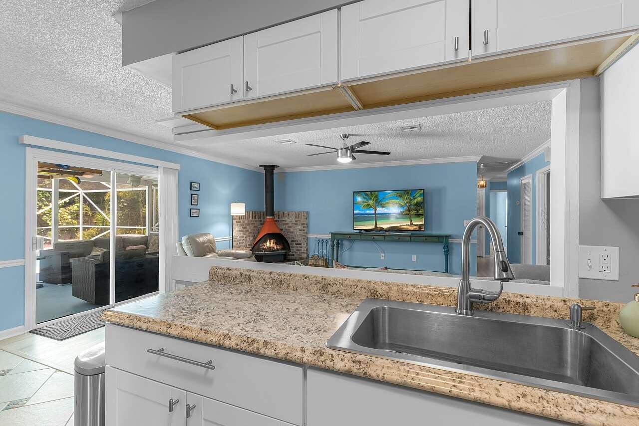 5103 Center Street Jupiter, FL 33458 - Photo 7 of 24 Mulligan.7