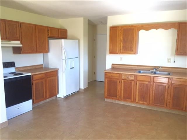 6429 FM 2218 Road Richmond, TX 77469 - Photo 7 of 21 Another one of the units kitchen area, all similarly equipped