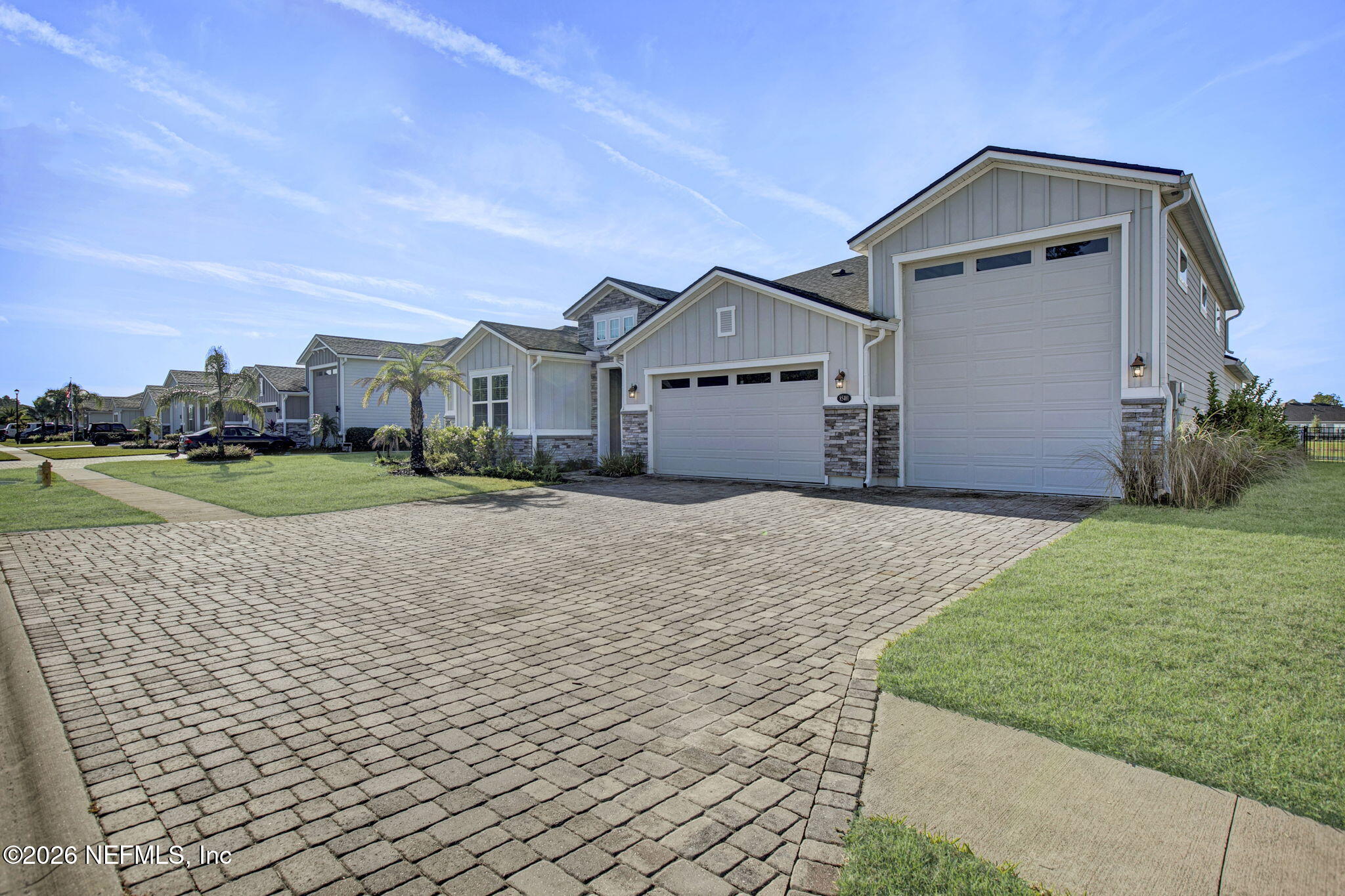 85401 Fall River Parkway Fernandina Beach, FL 32034 - Photo 36 of 38 a front view of a house with a yard