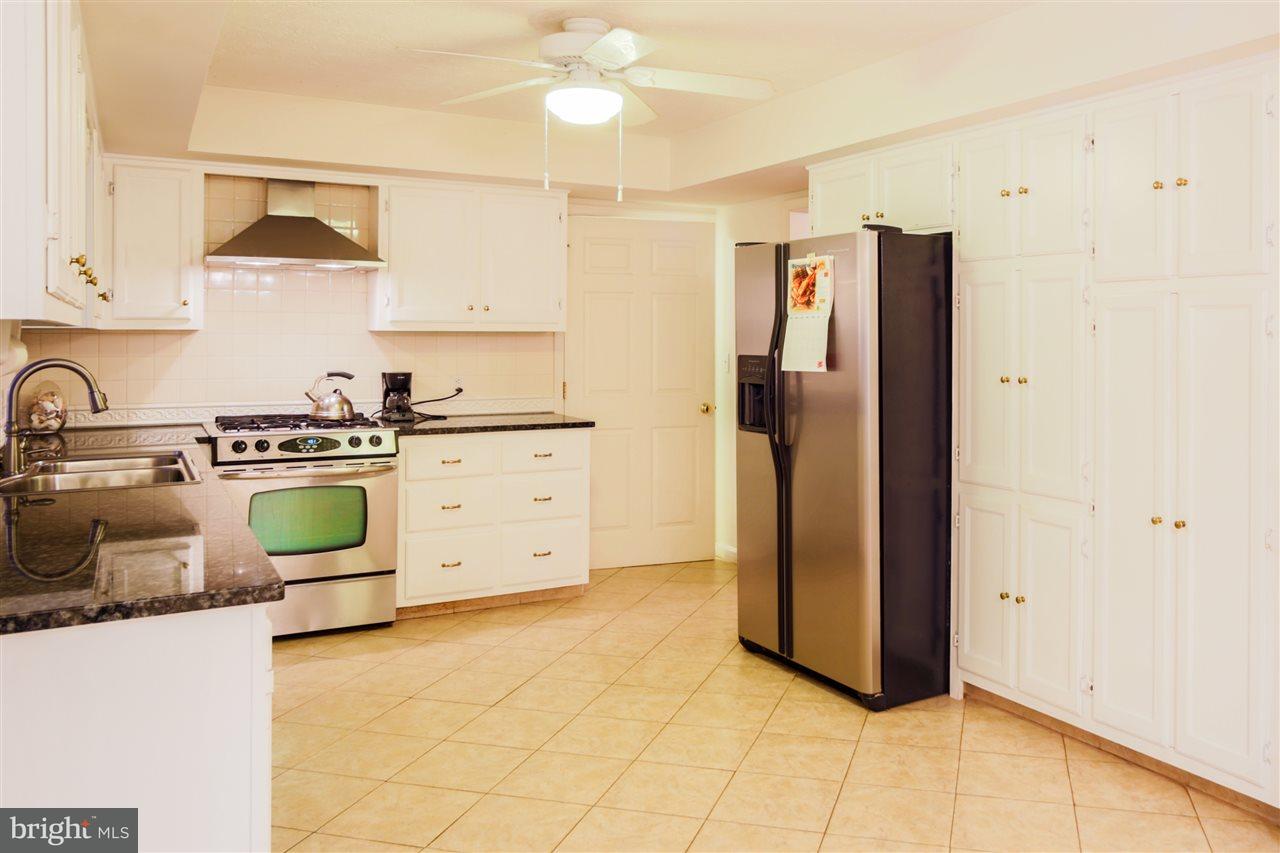 282 Stuart Road Carlisle, PA 17015 - Photo 18 of 22 Gallery Image 18