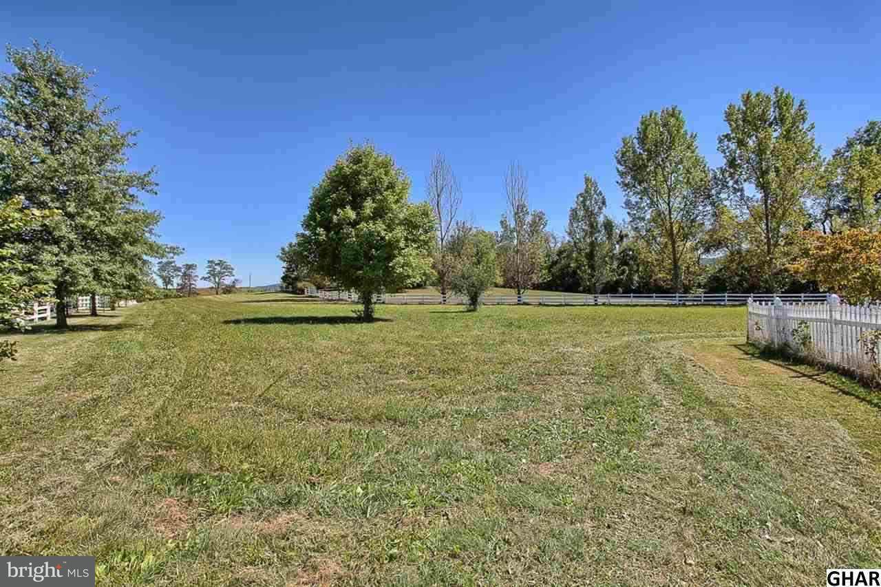 282 Stuart Road Carlisle, PA 17015 - Photo 20 of 22 Gallery Image 20
