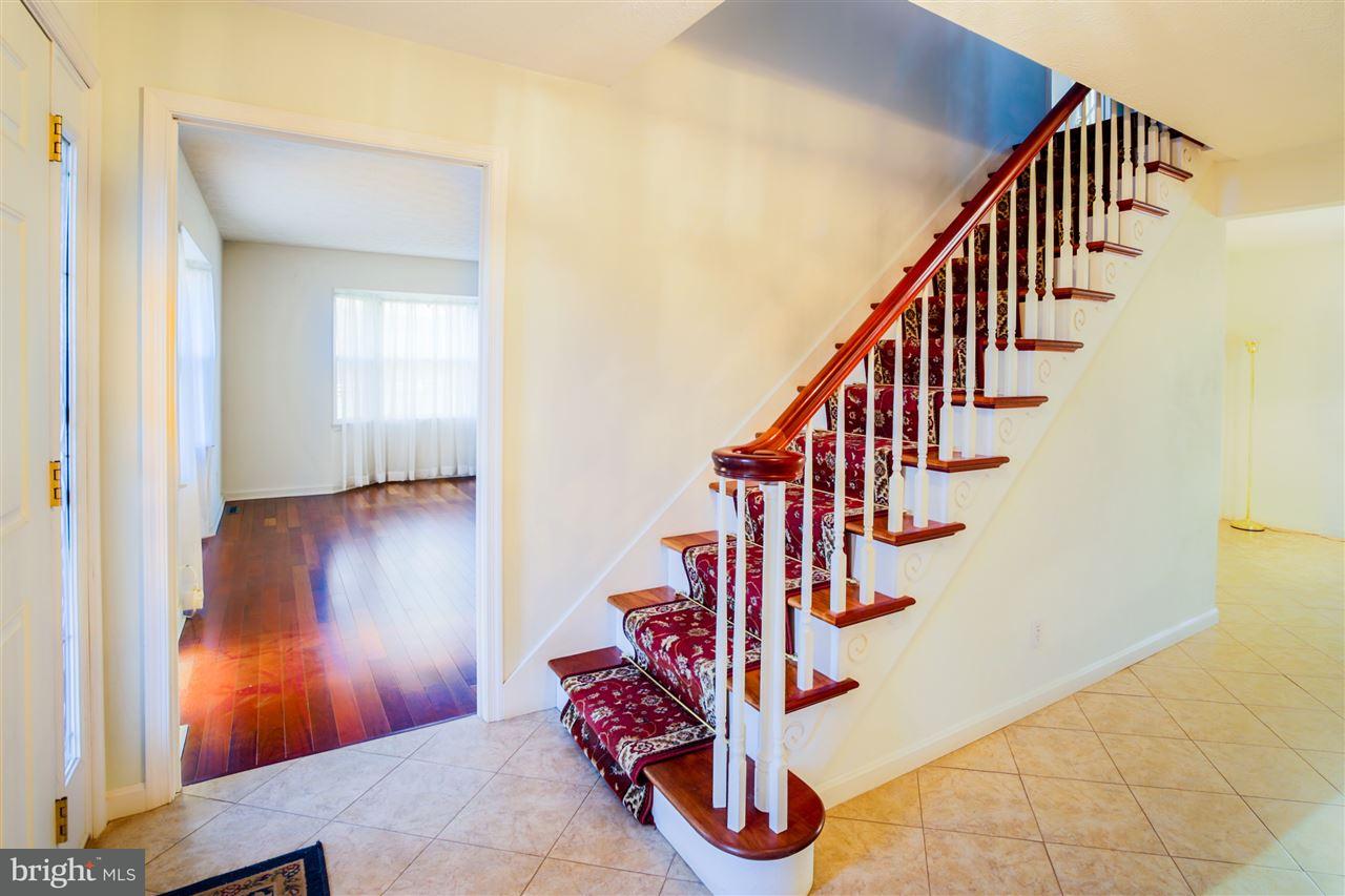 282 Stuart Road Carlisle, PA 17015 - Photo 4 of 22 Gallery Image 4