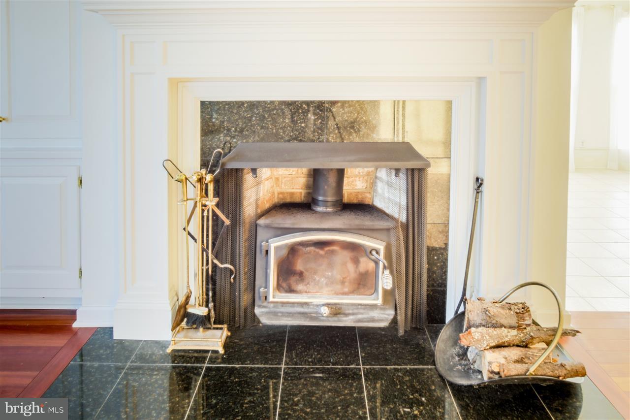 282 Stuart Road Carlisle, PA 17015 - Photo 8 of 22 Gallery Image 8