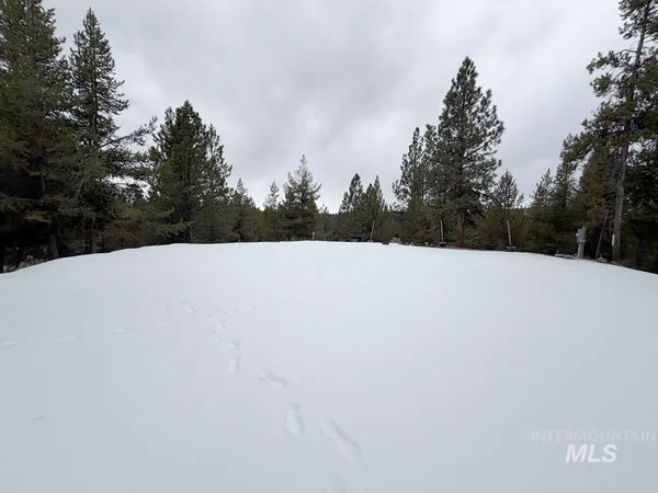 $359,000 | 211 Pointes Road, Cascade, ID 83611