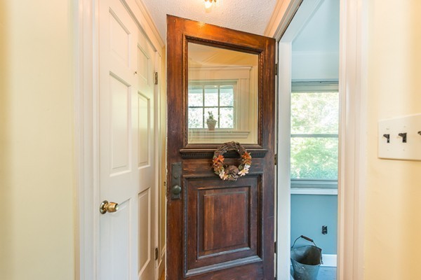 39 Farmcrest Avenue Lexington, MA 02421 - Photo 2 of 26 a bathroom with a sink and a window