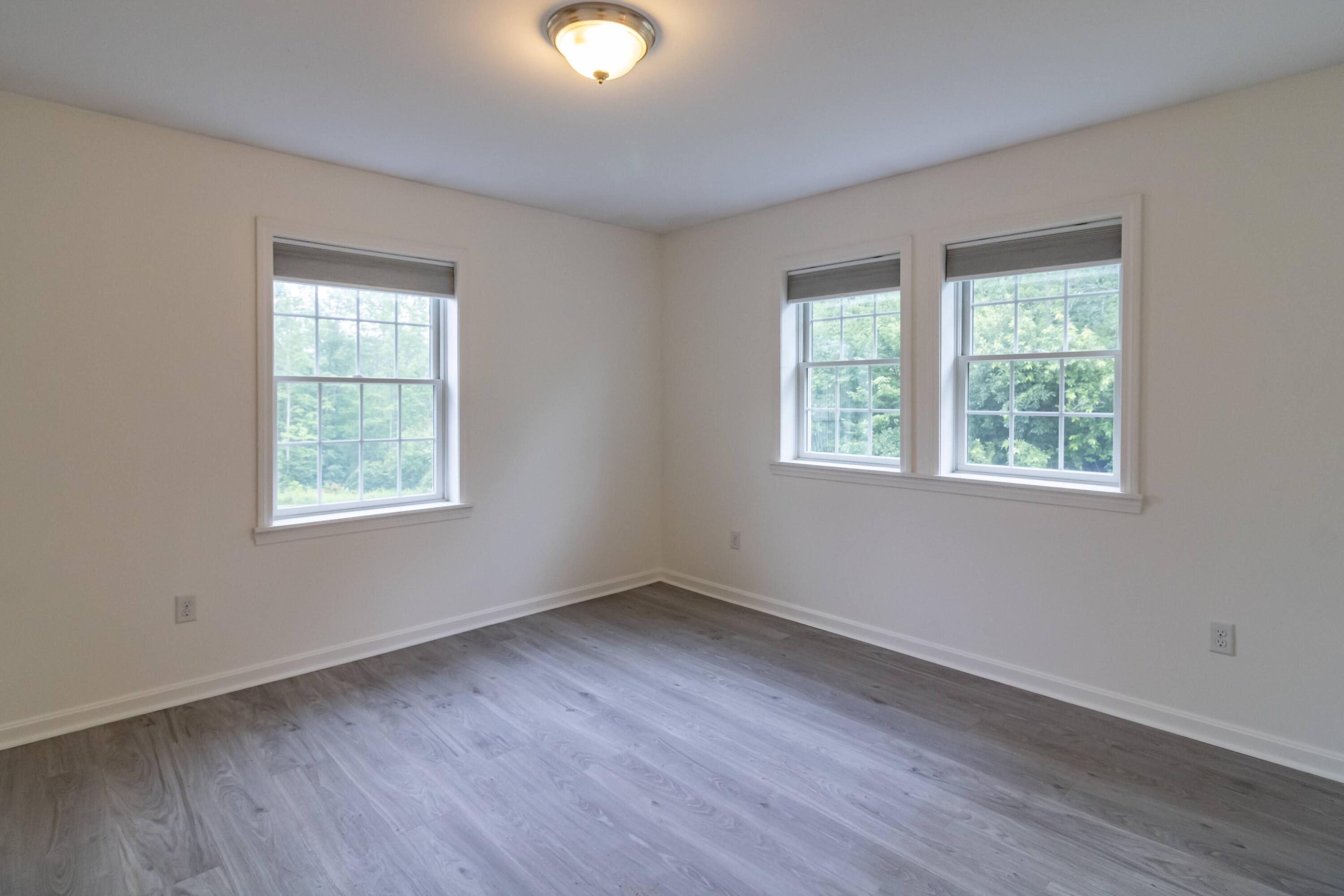 25 Meadow Road Winterport, ME 04496 - Photo 53 of 122 25 Meadow Road Interiors-63