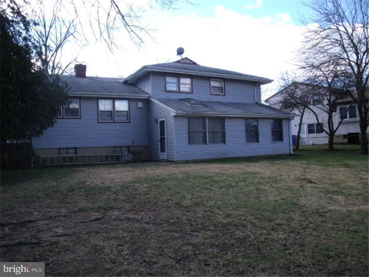 808 Richard Road Cherry Hill, NJ 08034 - Photo 2 of 20 Exterior Back