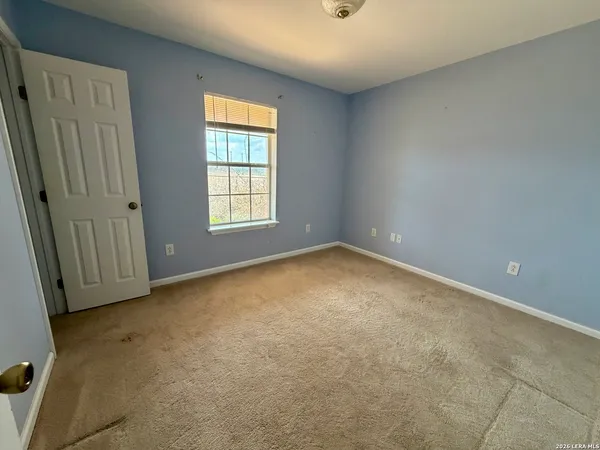 $675,000 | 1550 County Road 300, Jourdanton, TX 78026