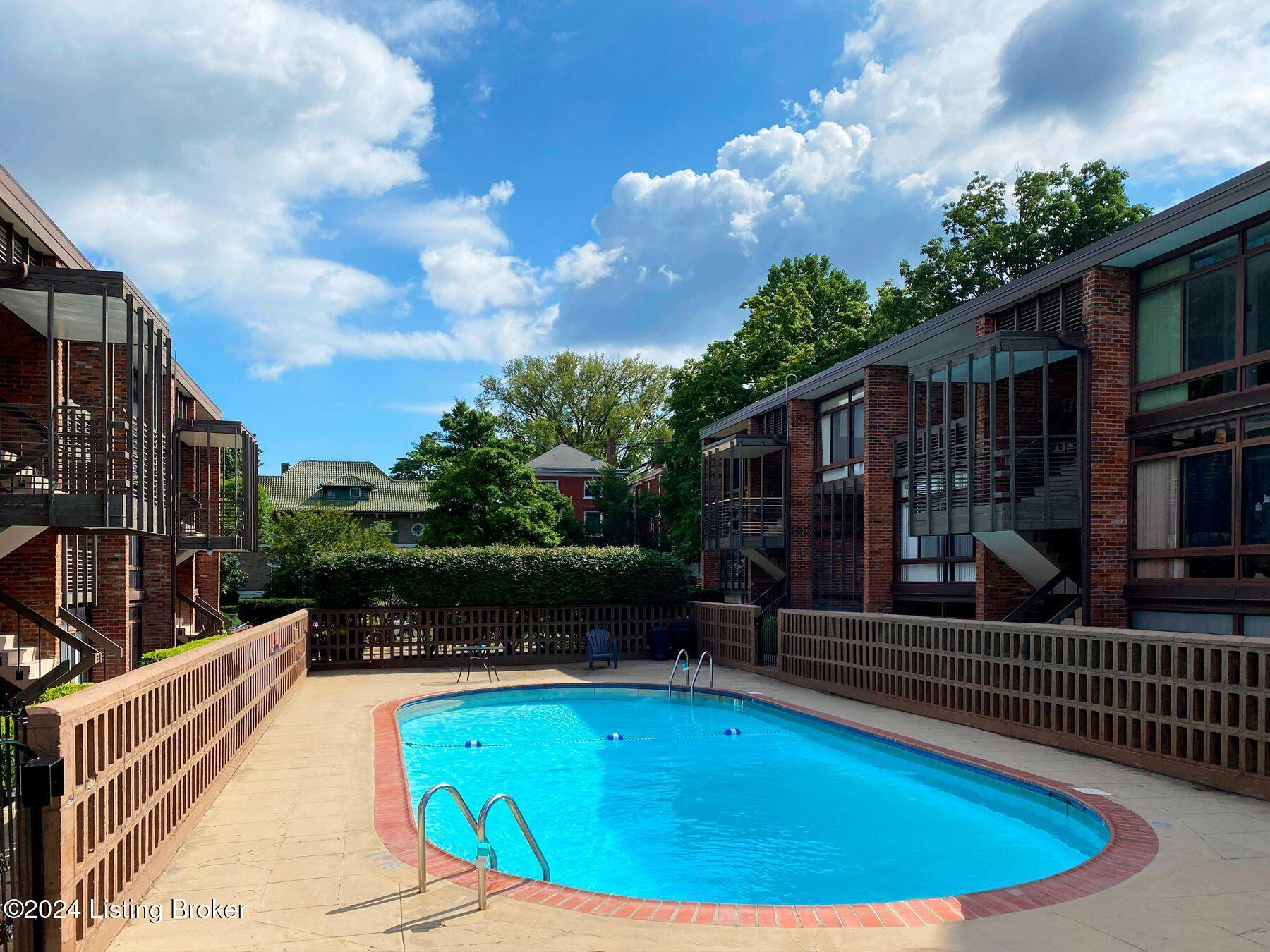 1040 Cherokee Road, Unit B3 Louisville, KY 40204 - Photo 34 of 34 photo_online_033