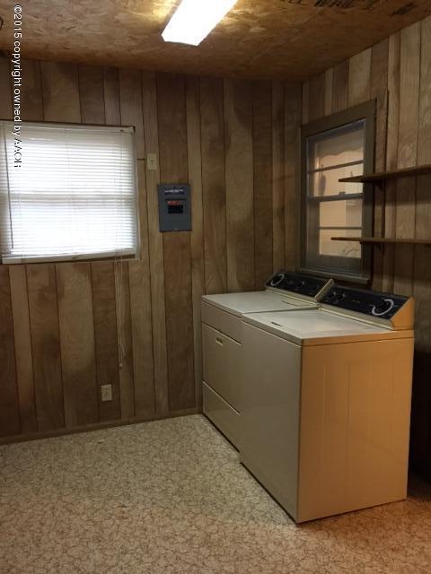 4205 Crockett Street Amarillo, TX 79110 - Photo 7 of 12 Utility