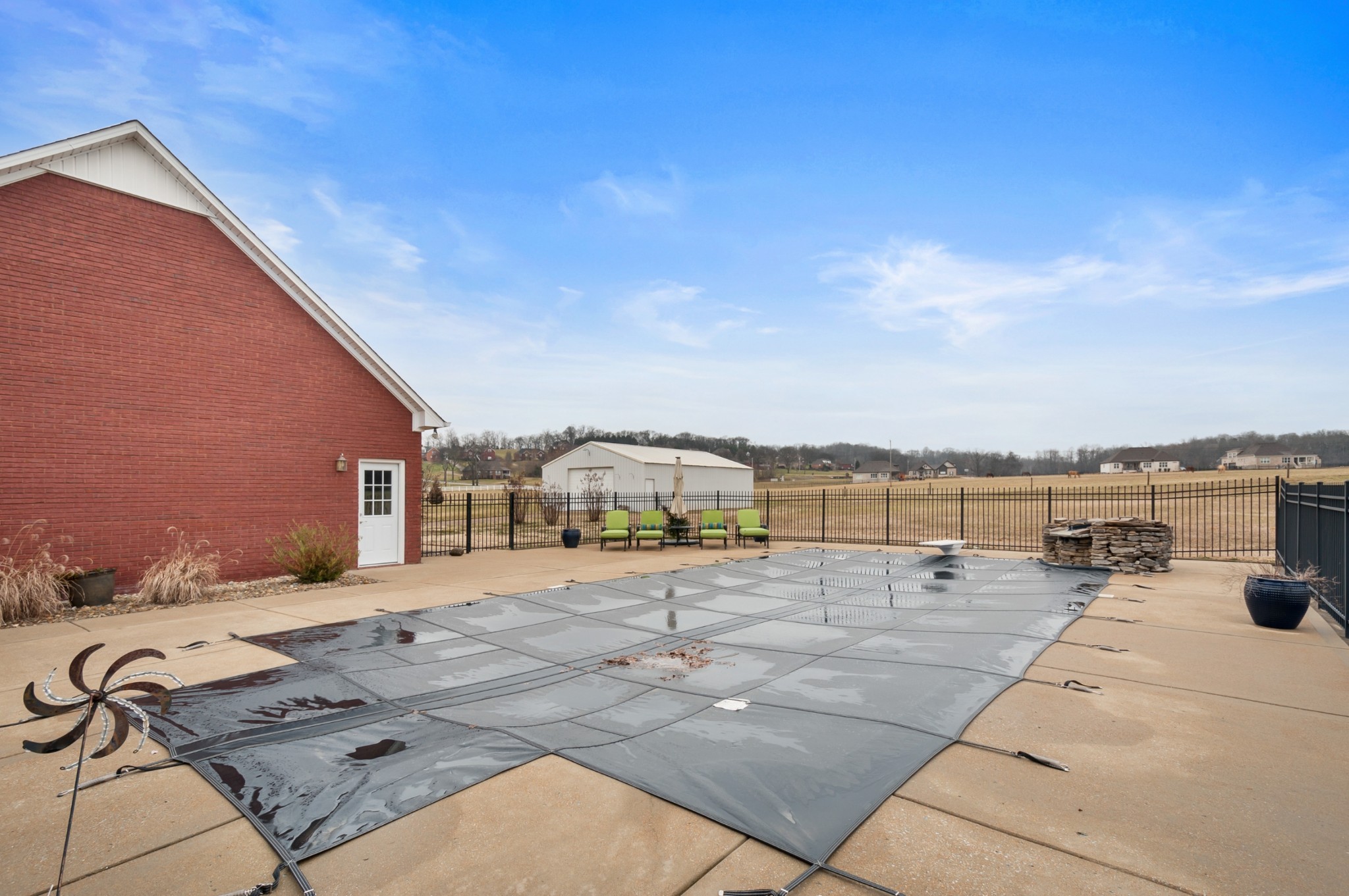 876 Baker Road Columbia, TN 38401 - Photo 41 of 48 a view of a terrace with chairs
