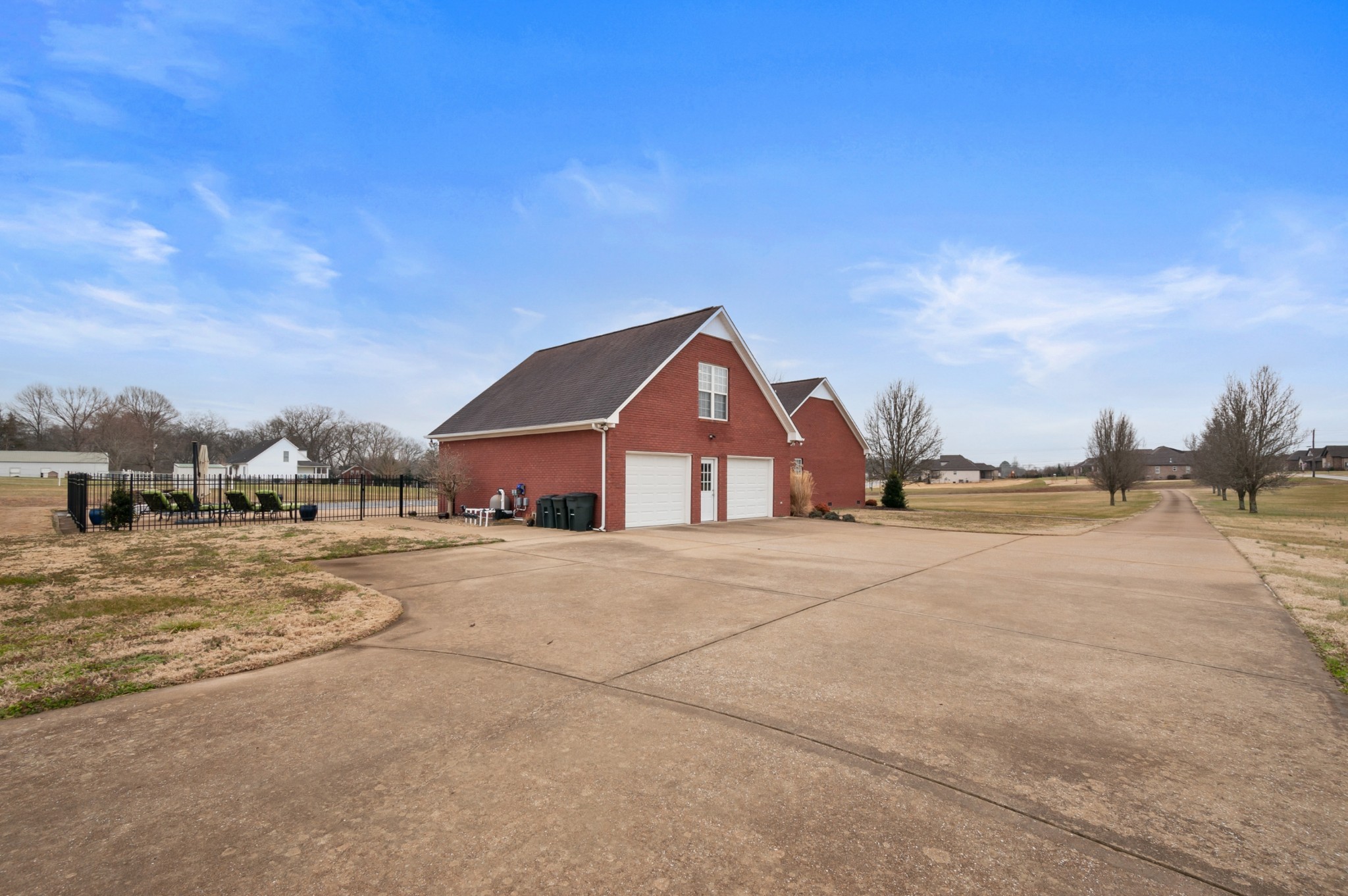 876 Baker Road Columbia, TN 38401 - Photo 44 of 48 a view of a house with a yard