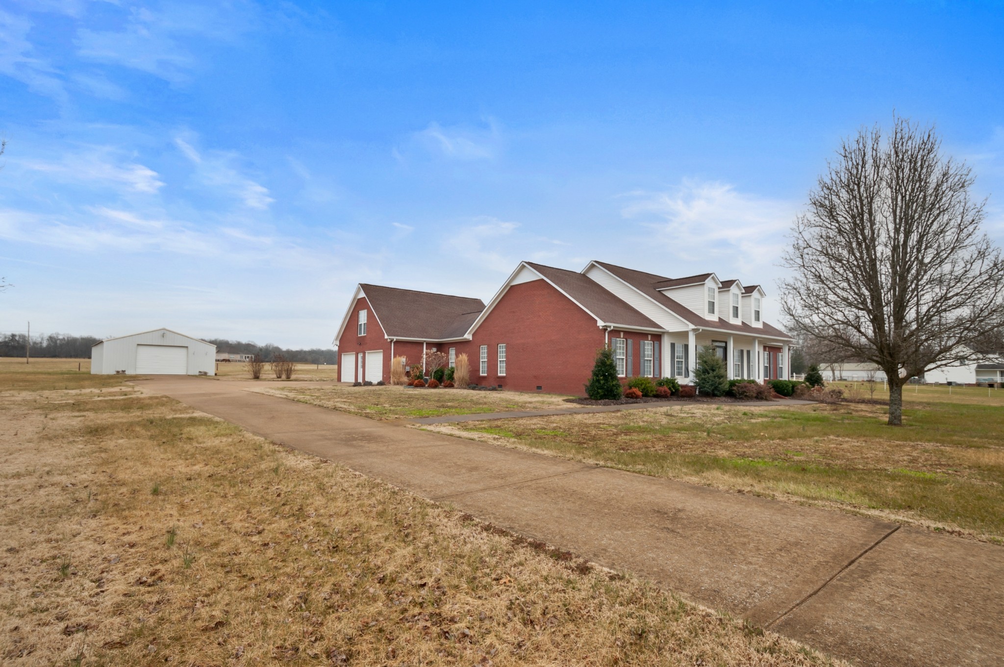 876 Baker Road Columbia, TN 38401 - Photo 45 of 48 a house with yard in front of it