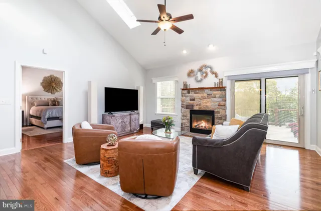 $525,000 | 4338 North Victoria Way, Harrisburg, PA 17112