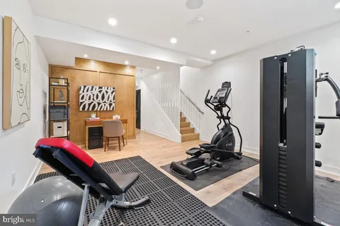$1,095,000 | 558 Harvard Street Northwest, Unit B, Washington, DC 20059