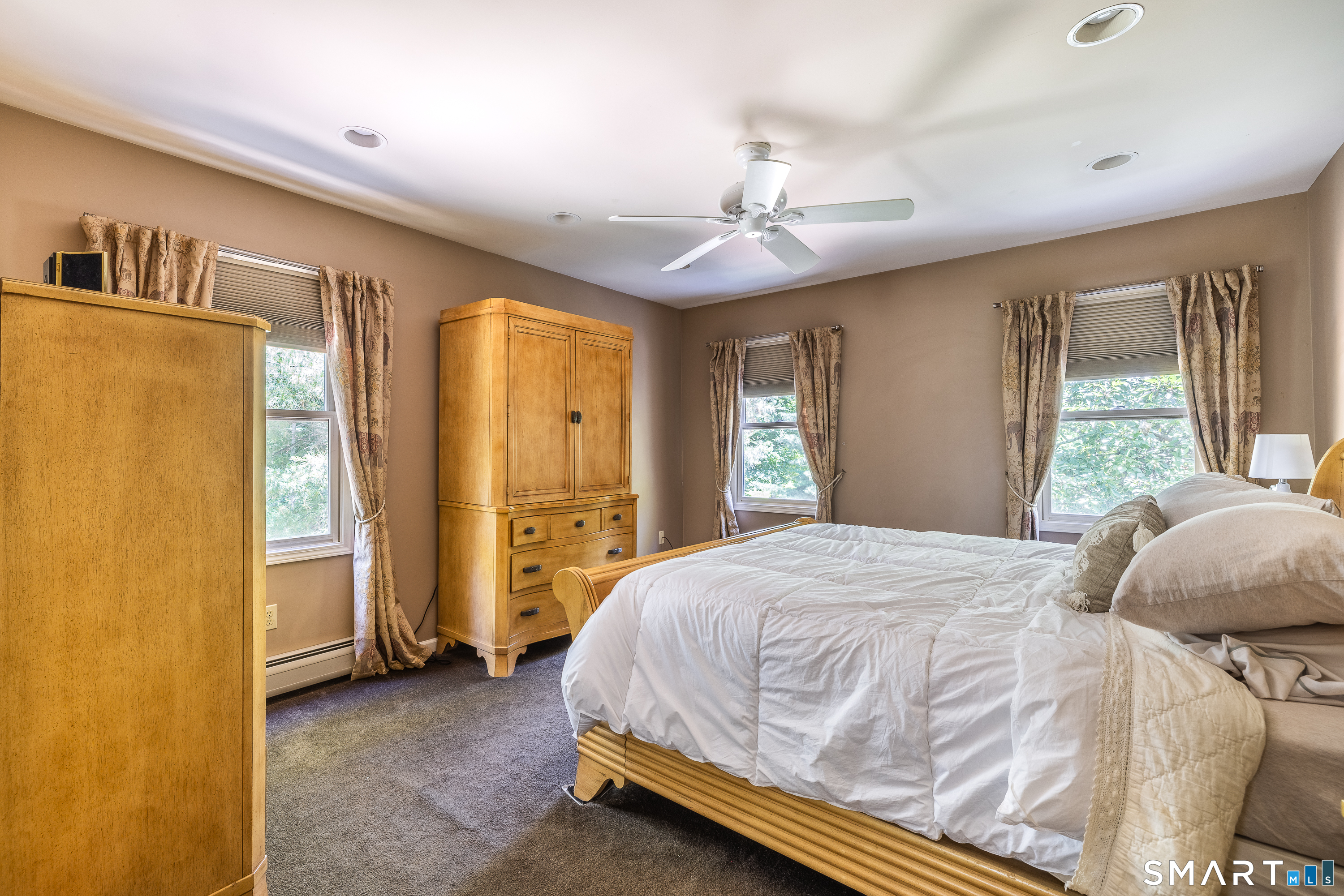 17 Sweet Meadow Road Newtown, CT 06470 - Photo 18 of 40