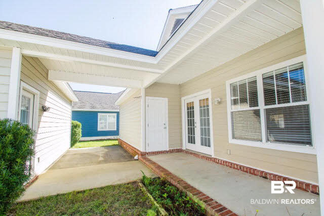 10335 Emmanuel Street Daphne, AL 36526 - Photo 19 of 29 Back Porch