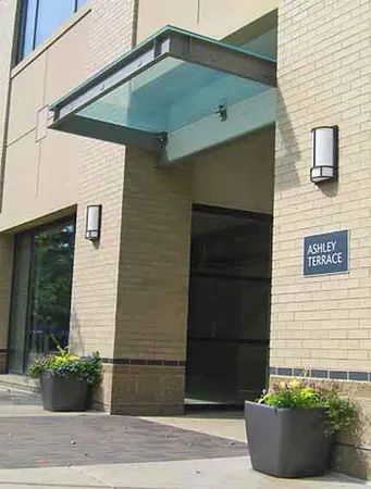 $2,250 | 111 North Ashley Street, Unit 613, Ann Arbor, MI 48104